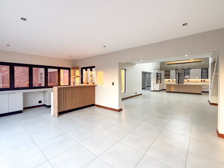 4 Bedroom Property for Sale in Landsmeer Residential Estate North West